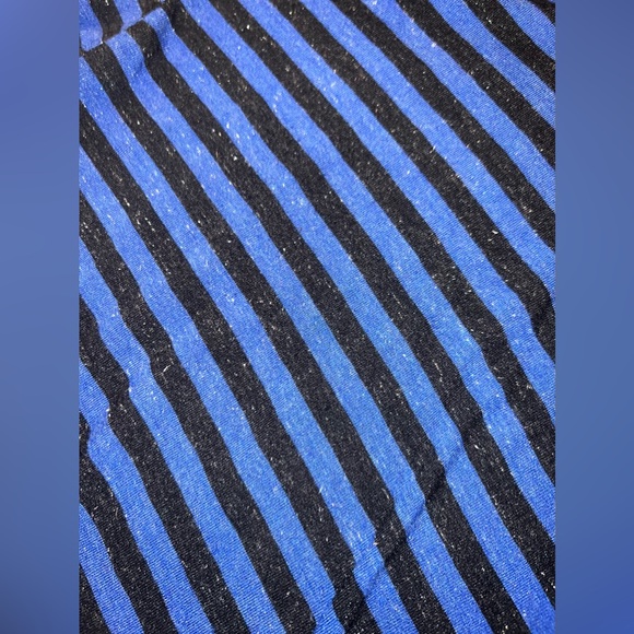 Apt. 9 Modern Essentials V-neck Tunic Navy Blue Silver Sparkly Tee Size Medium - Picture 5 of 5